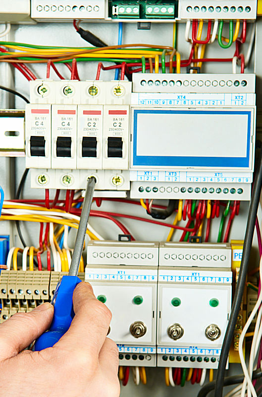 Electrical web design for contractors and trades people.